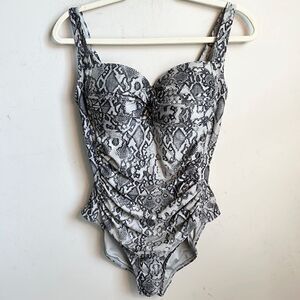 NipTuck Swim One Piece Swimsuit 10